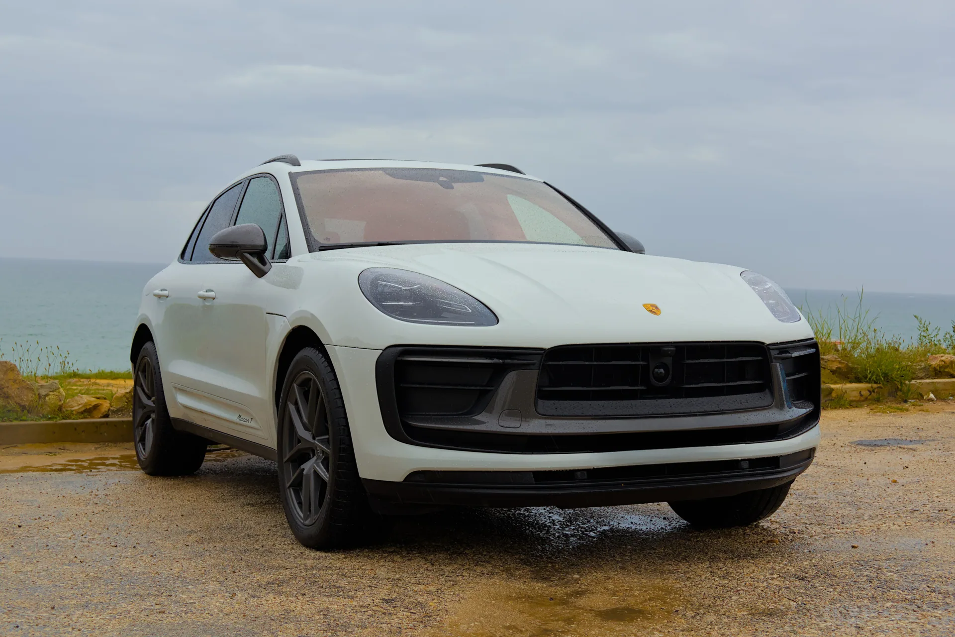 REV Porsche Macan T img1